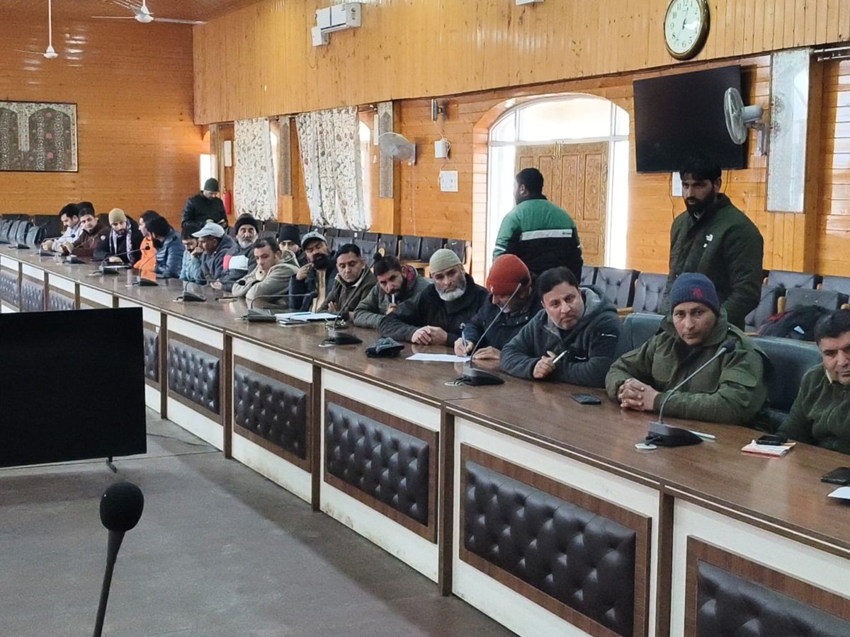 Sub Divisional Magistrate Sumbal tweet media