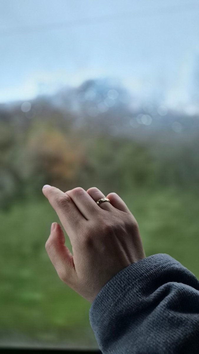 Ben bütün bu -belki de mânasız- iç sıkıntılarından O'nun var olduğunu hatırlayarak sıyrılıyorum.'