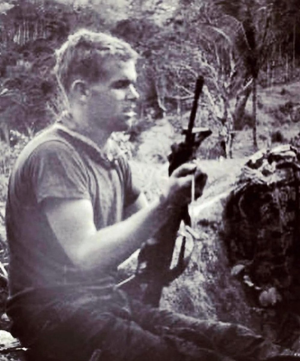 op_hawkeye's tweet photo. 1.1.1969 ~ SP5 Roger Brown πΊπΈ
>
#OpHawkeyeRemembers #RogerBrown #5thSFG #MikeForce #PurpleHeart #SOFmedic #DeOppressoLiber #supportourSOFcommunity #Operation_Hawkeye
π https://t.co/RercZdF7J2
π https://t.co/rAEgHKBNsV
π https://t.co/szy8sMCaPI
π https://t.co/4nA2ZaGtkS
π https://t.co/Yh1B35jNBk