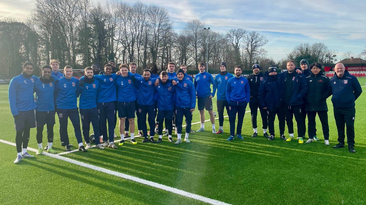 hrbfc1921's tweet image. 🏋️ Alan Dowson and his players started 2026 off with a training session this morning. Start your 2026 off right with a Half-Season Ticket 👍 Sign up for the Beavers today👇

app.fanbaseclub.com/Fan/SeasonTick…