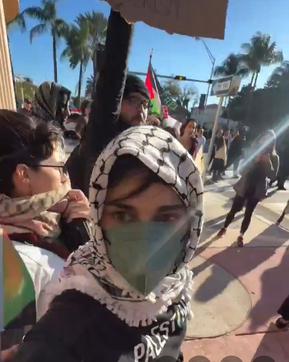 Look at the hate in the eyes of this person who came to harass the family of fallen hostage Ran Gvili, z”l, in Miami. Ran is still held captive by Hamas in violation of the ceasefire. 

Anti-Zionists don’t want peace.
It’s a hate movement.