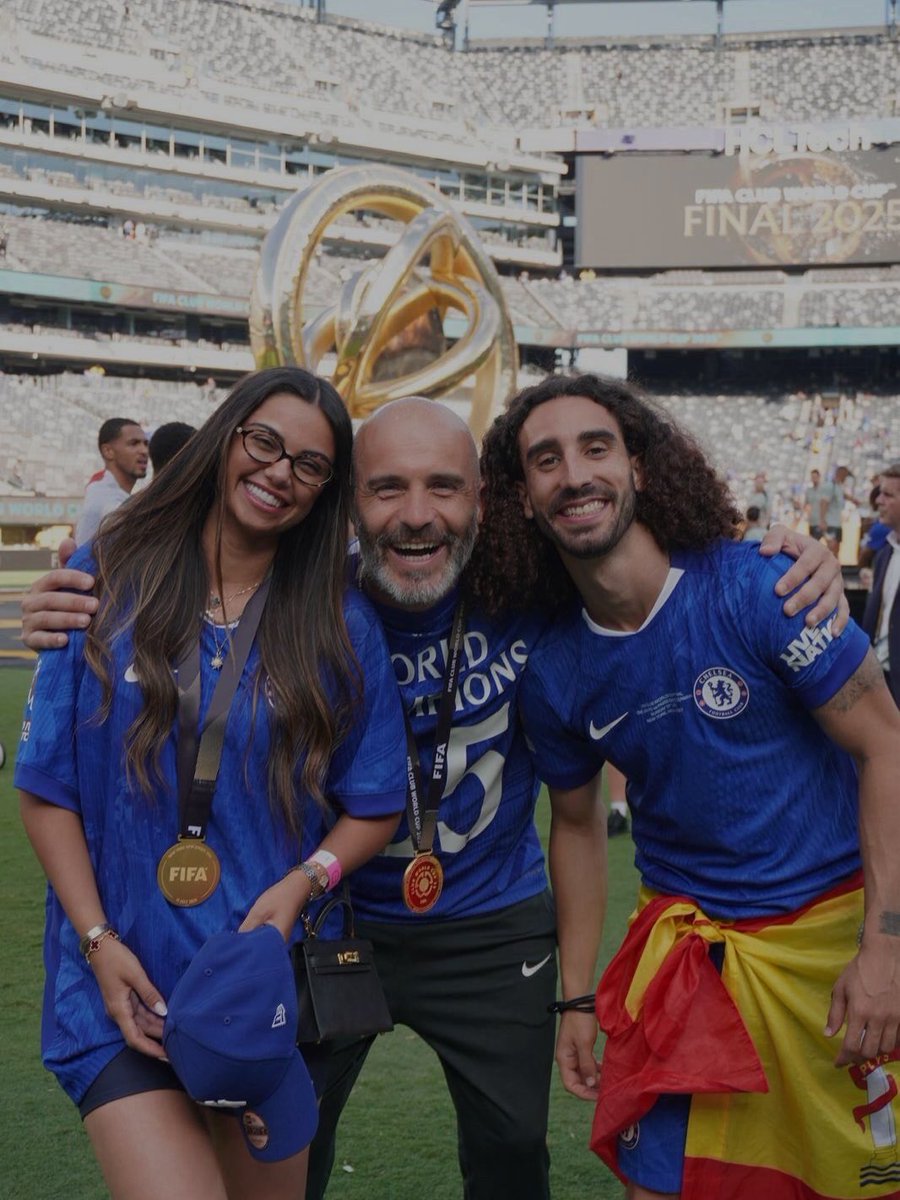 Chelsea_FR_'s tweet image. Marc Cucurella sur Instagram :

« Merci pour tout, mister, et à votre staff. Pour votre travail et votre confiance dès le premier jour, et pour tous ces souvenirs ! 🏆🏆

Je vous souhaite le meilleur pour la suite. Bonne chance, boss ! »