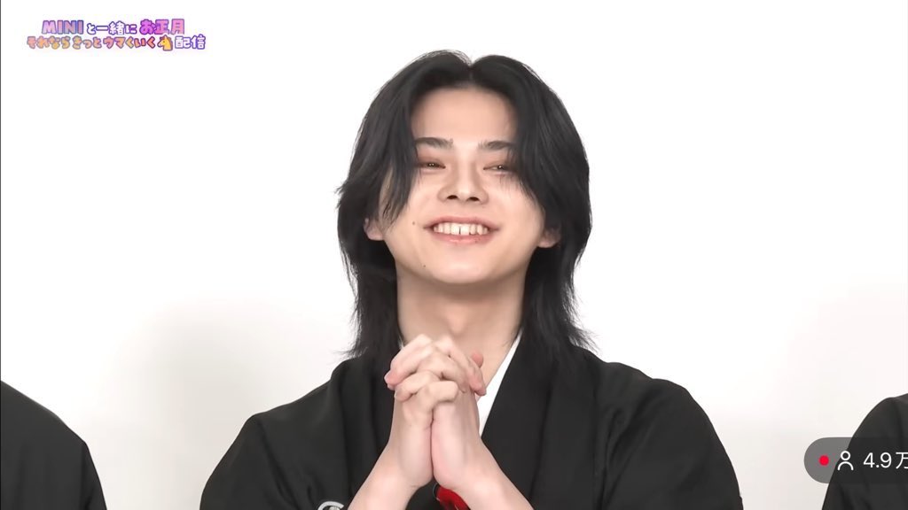 矢まる tweet media