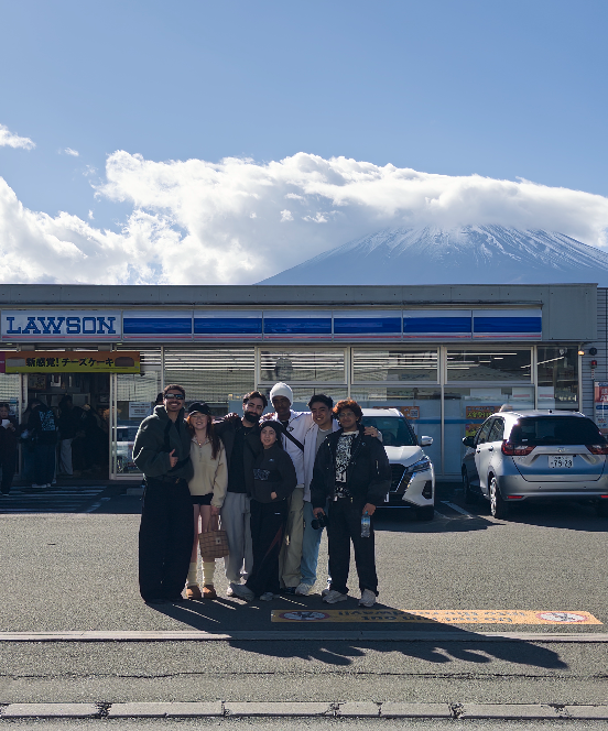 Star ⭐️ tweet media