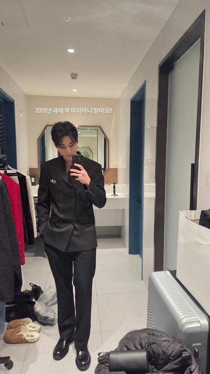 260101 : 
🦊(Ig Story)