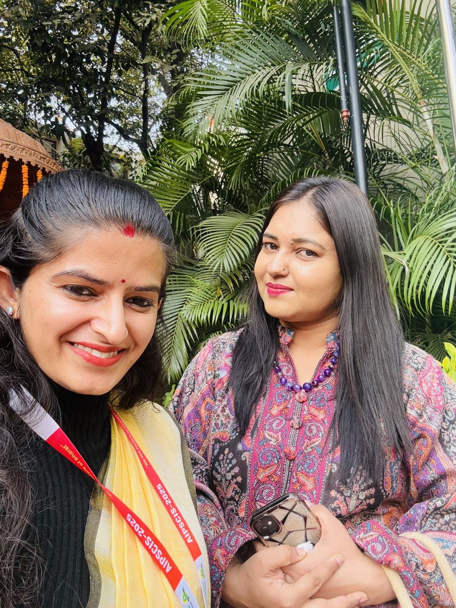 _DrRenuka's tweet photo. Grateful for the learning, dialogue, and shared commitment to strengthening research and democratic governance.
#IPSA2025 #PoliticalScience #PublicPolicy #AcademicConference #IndianDemocracy https://t.co/QL45XFZshn