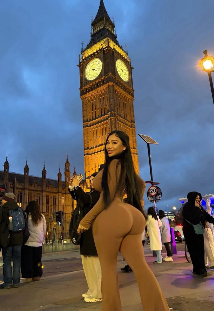 MileyVicto71792's tweet image. 