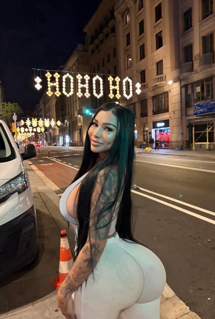 MileyVicto71792's tweet image. 