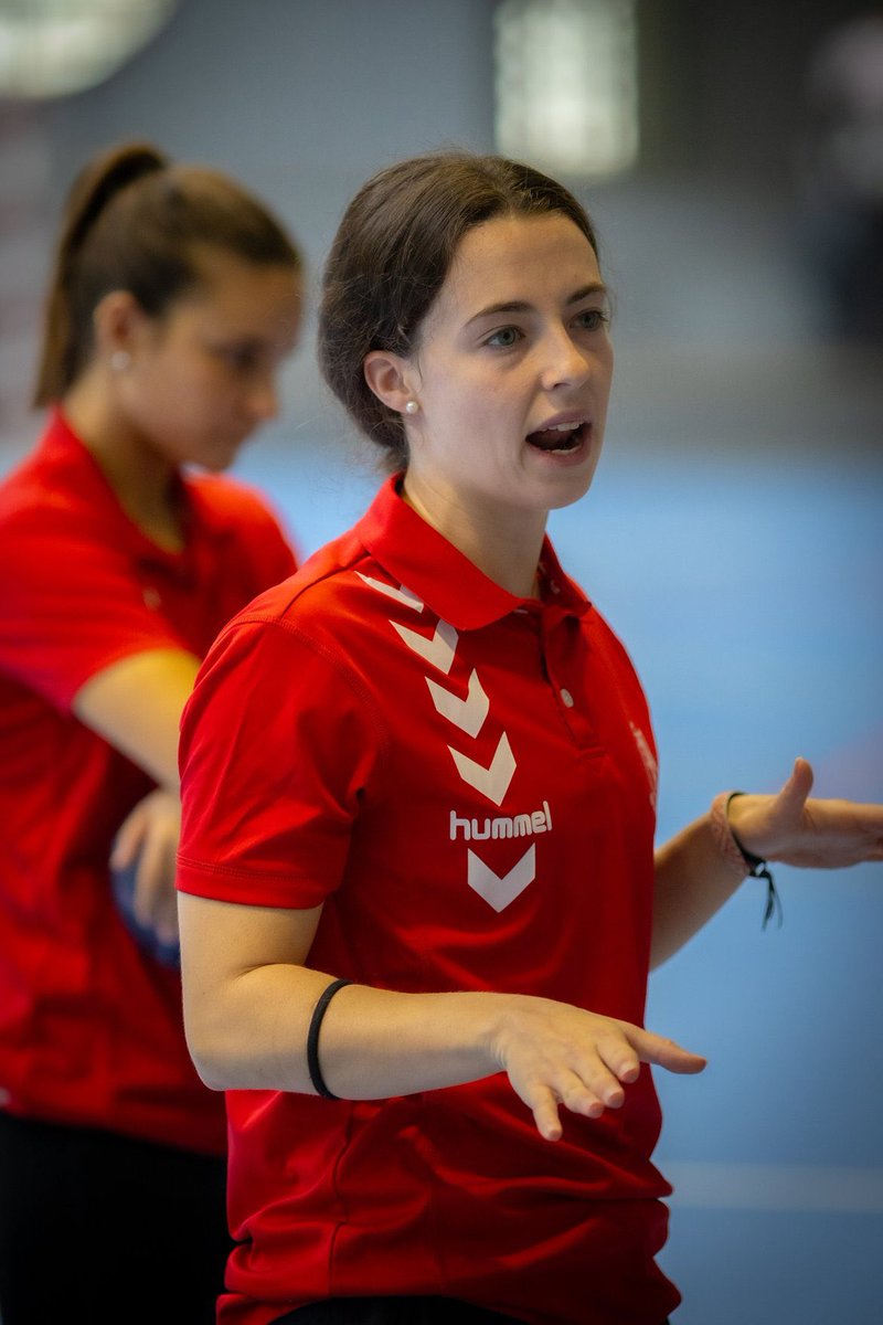 Júlia Bruach tweet media