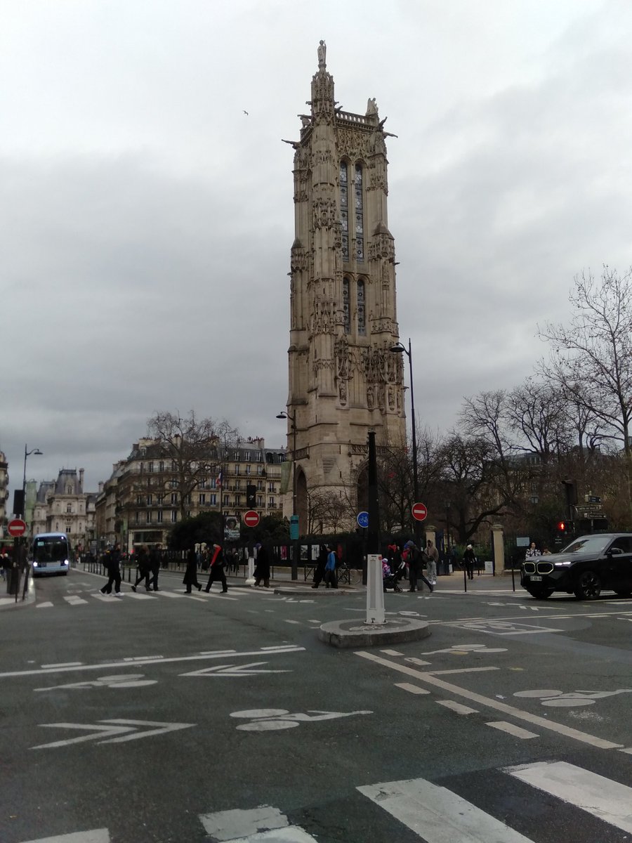 La tour Saint-Jacques, Paris, le 1er janvier ier 2026