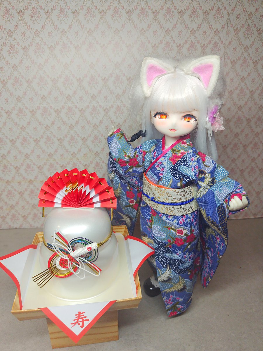 明けましておめでとうございます㊗️
本年もどうぞよろしくお願い致します

香:よろしくしてにゃ🎵