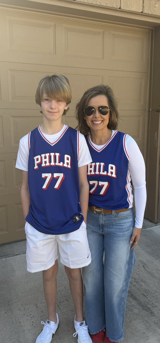 These two <a href="/vj_edgecombe/">Vj💫</a> and <a href="/BaylorMBB/">Baylor Men’s Basketball</a> fans are headed to Dallas to cheer on VJ.  Go Sixers!!