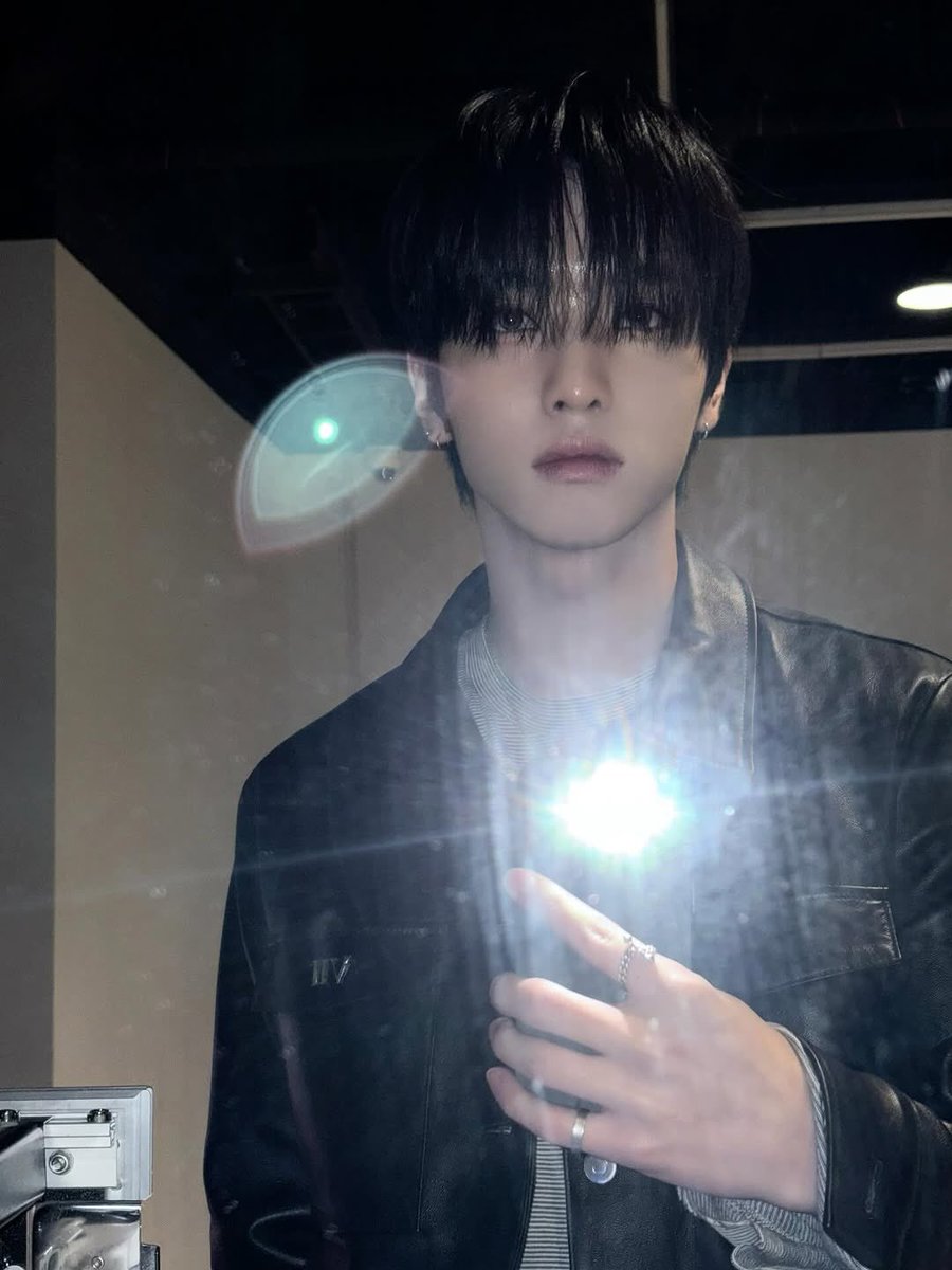 1월 1일부터 이만큼 멋쟁이셔서
새로운 1년을 함께할 다짐..ㅋ