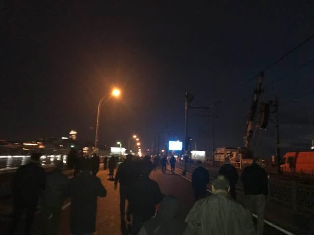 SulaMustafa's tweet photo. #SİNMİYORUZ, SUSMUYORUZ,FİLİSTİN’İ UNUTMUYORUZ. https://t.co/XQyHZvgH2x