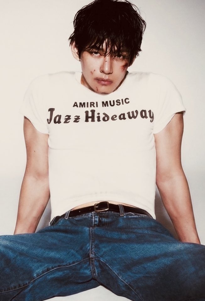 jungkovtae's tweet image. this taehyung                        this jungkook