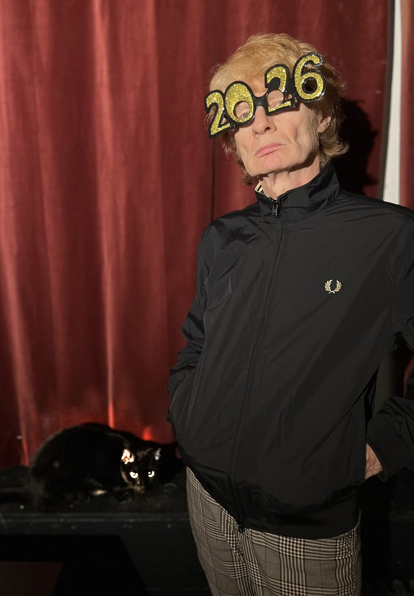 jgthirlwell's tweet image. Happy New Year. Let's hope it's a good one, without any fear.