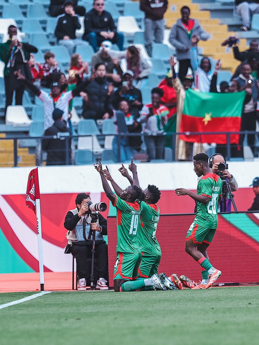 MGeorgi93's tweet photo. On the way to the round of 16💪🏾🇧🇫
Happy new year 🎊 https://t.co/REtYauXCGJ