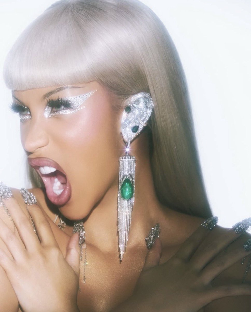 Cardi B Charts | Fan Account tweet media