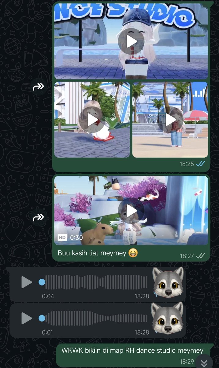 Voidrawn's tweet image. Not me teasing the 9 y.o kid with my roblox and her reaction is so cuuute, she said "kok tante bisa siiih bikin kaya gitu di roblox" "ajarin doooong please" ijbol. 😂