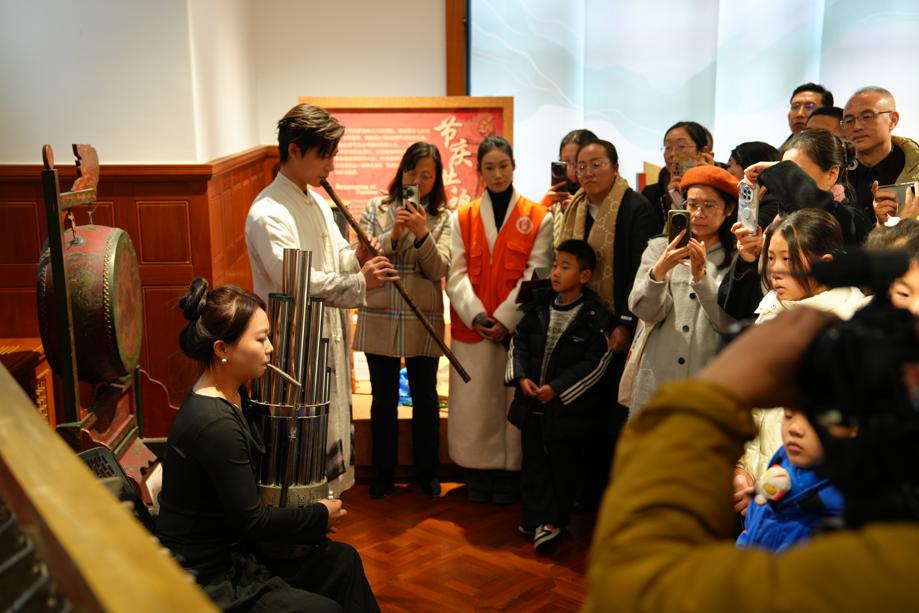 ChinaDaily's tweet image. A special exhibition on Chinese #music, #instruments and the technology behind them opened on Thursday at the Museum for Oriental Musical Instruments in #Shanghai.

A large number of eye-catching musical instruments on display depict the footprints of Chinese civilization and