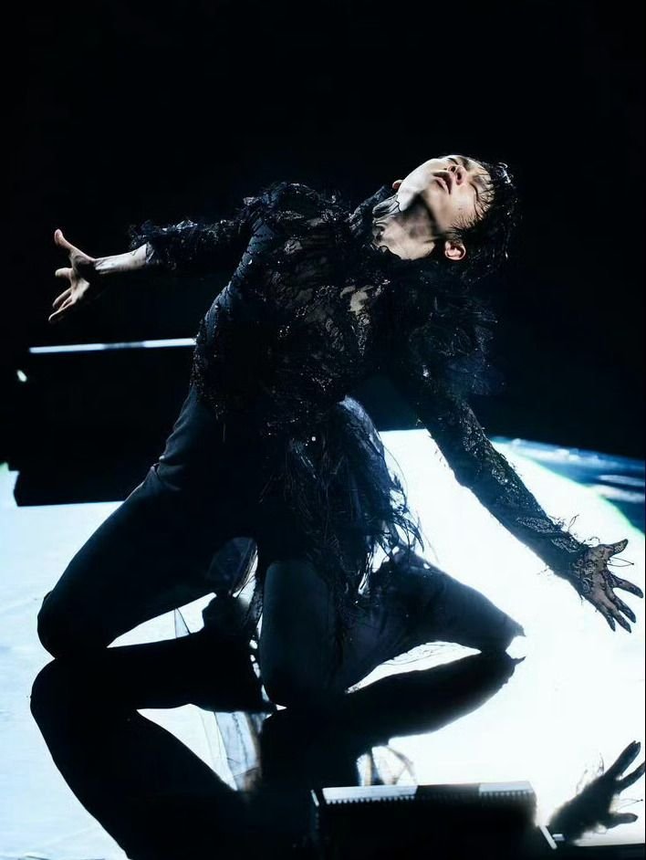 Intens theater only Yuzu can create! 💗

#PreciousMemorieswithYuzu 
#HANYUYUZURU
#YuzuruHanyu #羽生結弦
#地球の宝石