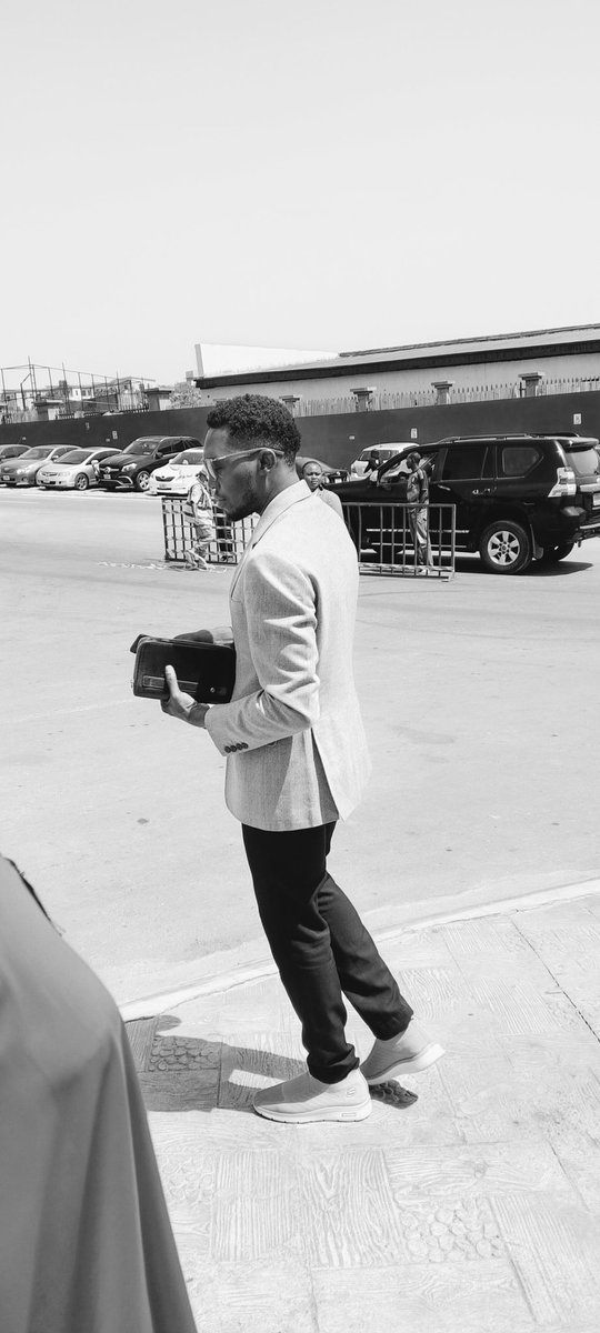 izzy_eri's tweet image. Happy New Year 🔥🎊🎉🙌