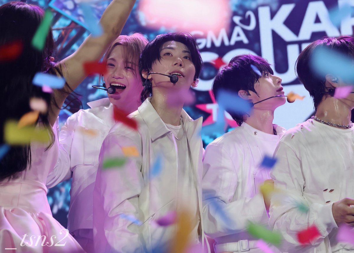 _tsns2's tweet image. 260101 ⋆⸜ℋ𝒶𝓅𝓅𝓎 𝒩ℯ𝓌 𝒴ℯ𝒶𝓇⸝⋆

#HAN #박한
#AHOF #아홉