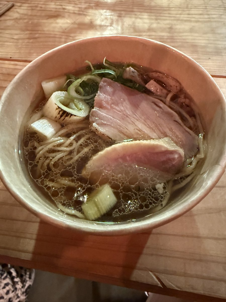 ゅーゃん tweet media