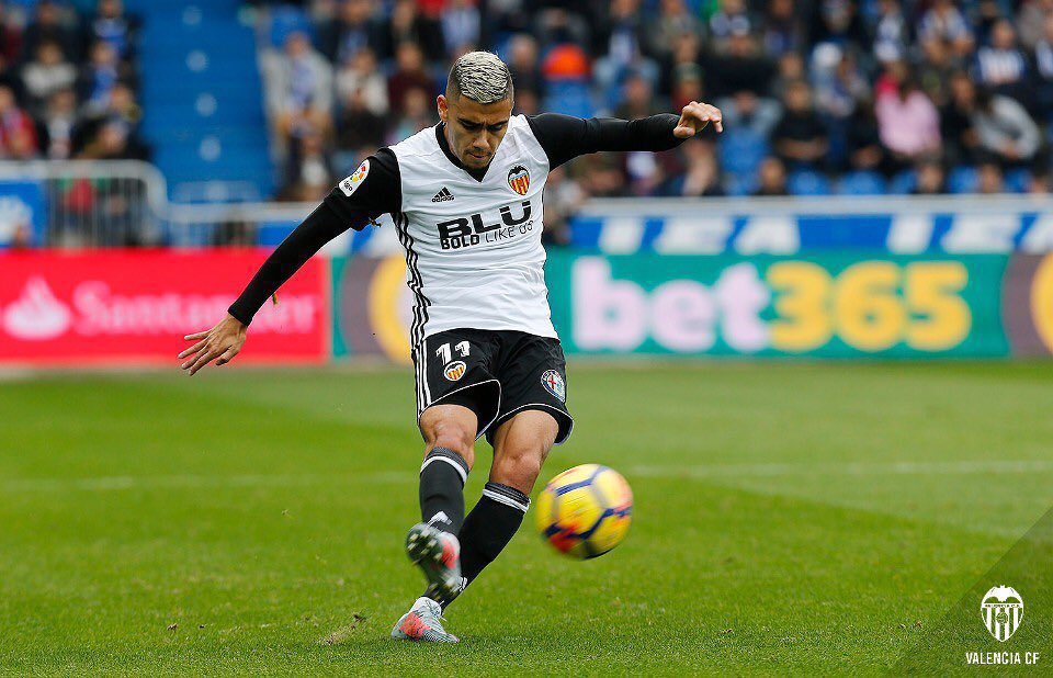 Hoy cumple 30 años Andreas Pereira, jugador del Valencia CF en la temporada 2017-2018. Marcó 1 gol y dio 5 asistencias en 30 partidos disputados, 19 de ellos como titular. Actualmente juega en el Palmeiras de Brasil.