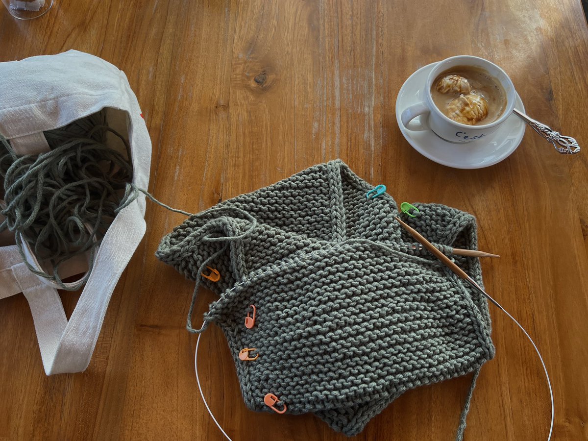 _epdl's tweet image. 대바늘 꽤잼