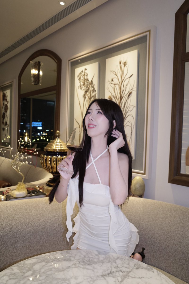 arika tweet media