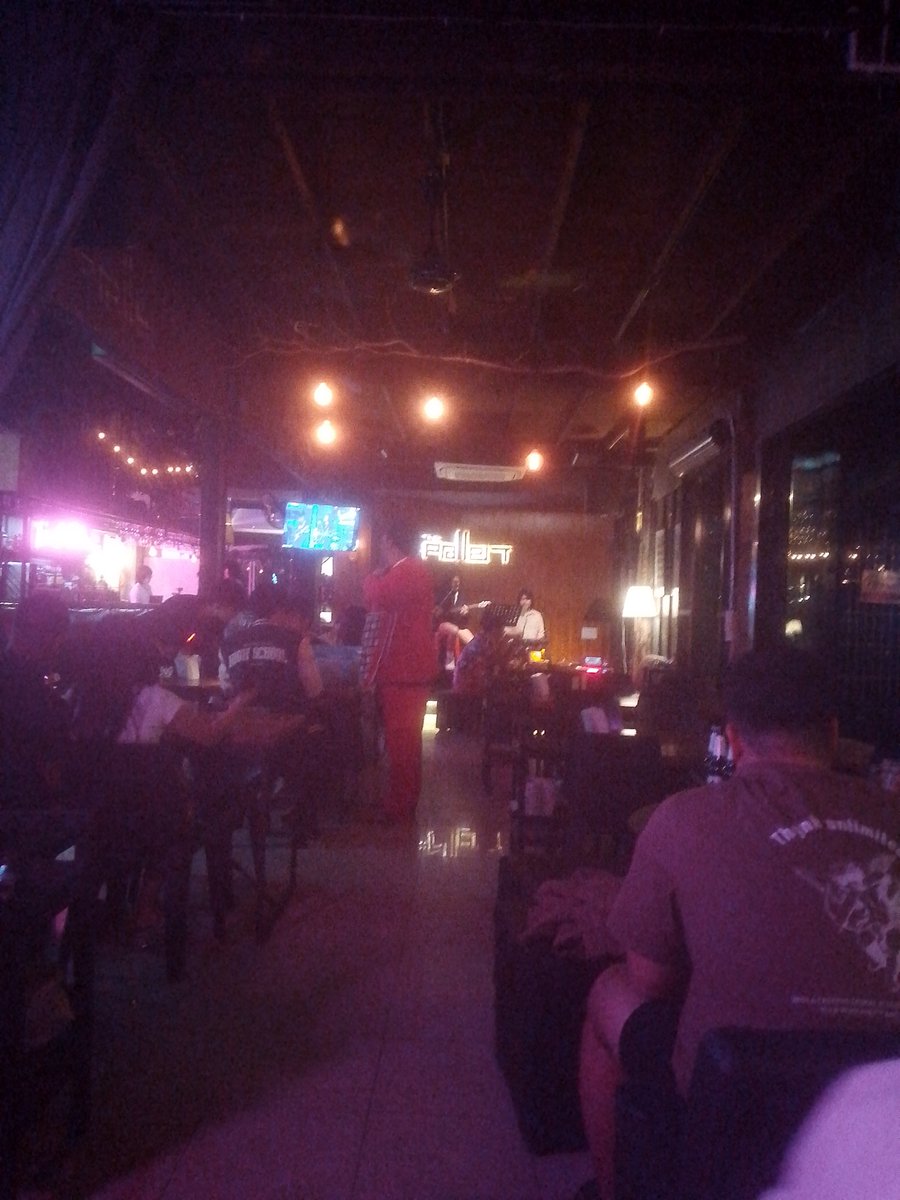 สาวๆมากินด้วยกันได้ครับ
ร้าน พาเลซ ข้างบาร์น้ำเชี่ยว
#อุดรในเมือง #อุดรนัดลับๆ 
#อุดรนัดเย็ด #อุดรธานี #อุดร