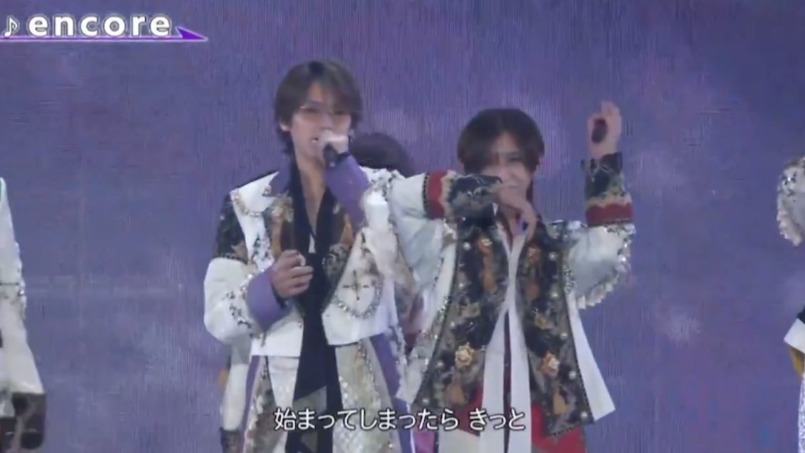 Yamada_Zukan's tweet photo. 【JUMP S say 東京 1/1 レポ】MC
カウコンにて、入念に打ち合わせした除夜の鐘カンカンを失敗して振り向いたらありやまが超絶微妙な顔してたって言うから、どんなもんかと思って見たらこれで新年早々笑い死ぬ https://t.co/n8ST0PajsB