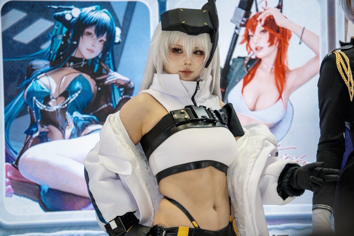 SAOKIRITOSAKURA's tweet photo. #C107コスプレ #C107 #NIKKE 
NIKKE C107
モテル：@Lilium725 https://t.co/OVhE5Y9ctD