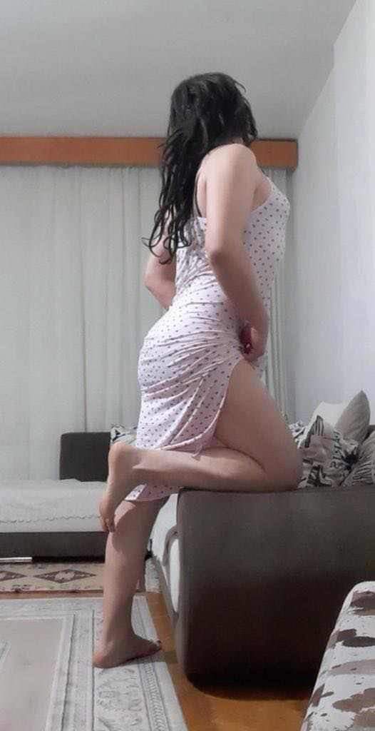 #what differentiates Thursday from the rest of the days?