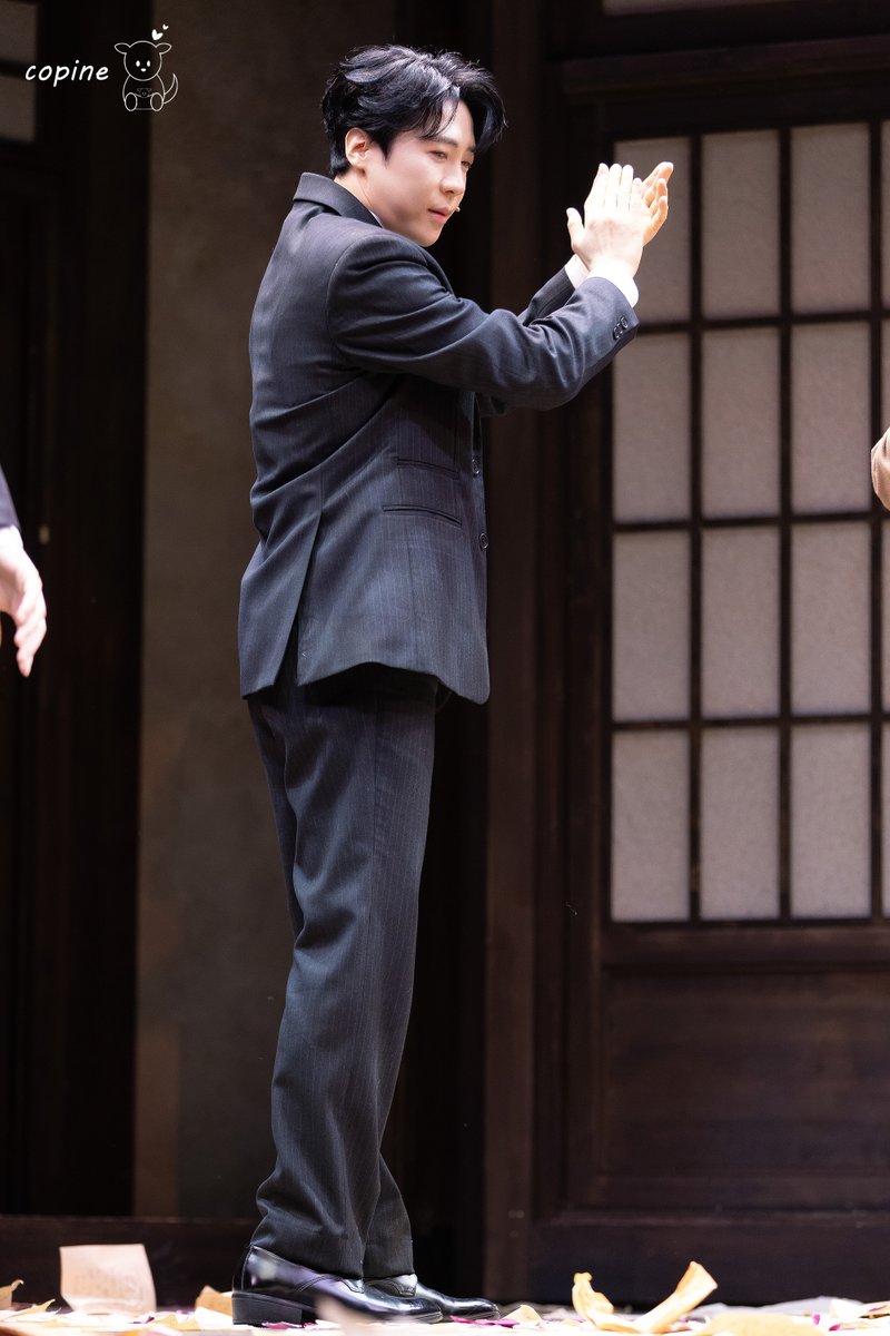 copine_pic's tweet photo. 20251220 뮤지컬 #팬레터 낮공 커튼콜 
김해진 ｜ #에녹 #ENOCH #エノク https://t.co/QmO0jAq8T9