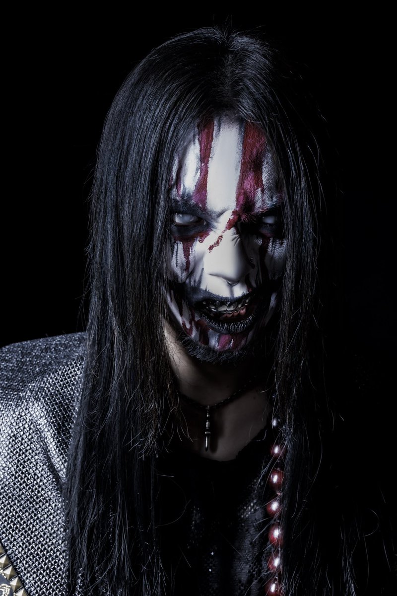 人間辞めました。