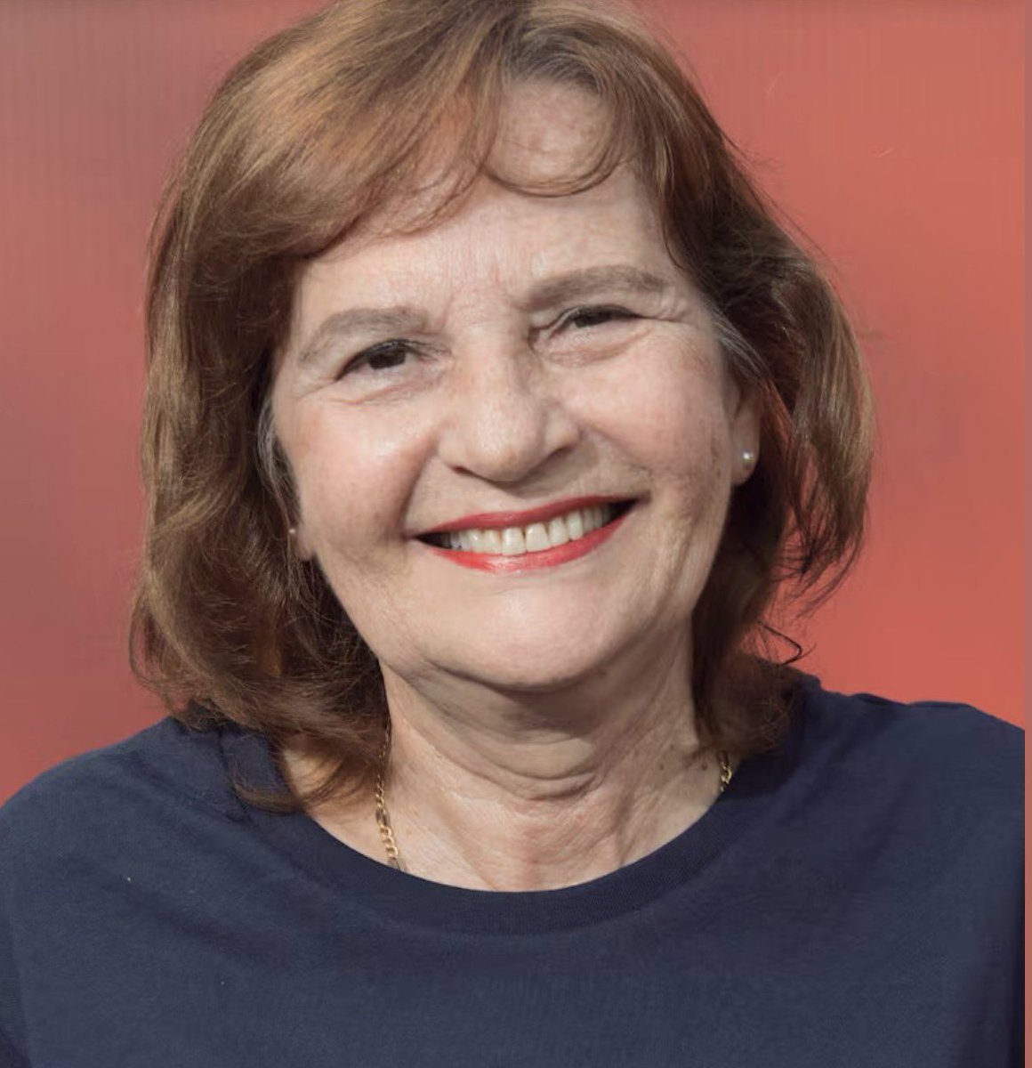 UNA CIUDADANA QUE HA DICHO LO QUE LA MAYORIA PIENSA.
Felicitaciones por su coraje y decision de exponer sus ideas sobre n/gobernantes.
Si tuvieramos Dirigentes honestos y patriotas,  en N/NACION habria desarrollo social y justicia.
Es lo que anhelamos la mayoria del Pais.