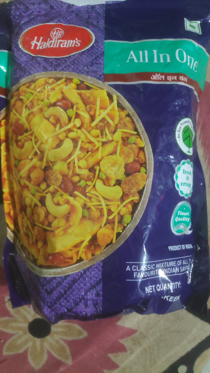BinanceaUser7's tweet photo. @JioMart @JioMart_Support have received expired product, it was expired 10 days ago and and one nearby expiry which is tomorrow, it's a pure scam, inwant the refund for the product,
order no.: 17672785361310338A
Shipment no.: 17672785361310338A-01 @JioMart_Support @JioMart https://t.co/037VstHRbq