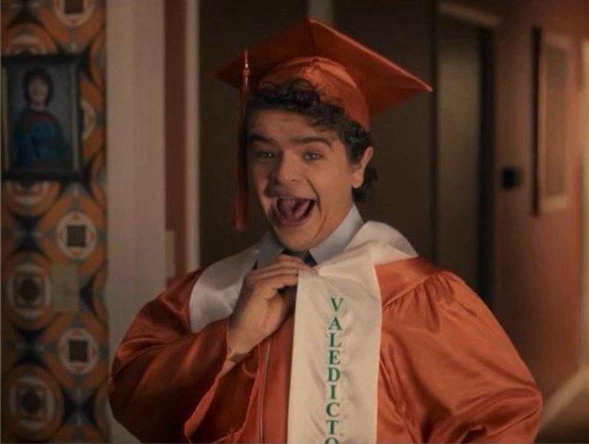 dust1nhndersonn's tweet photo. MY VALEDICTORIAN 🥹😭🥹🥹 https://t.co/66lgjzDPch