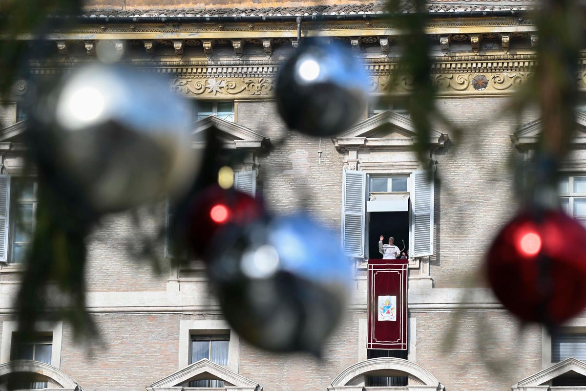 VaticanNews's tweet photo. The first Angelus of the new year https://t.co/rUyA4B82Sf