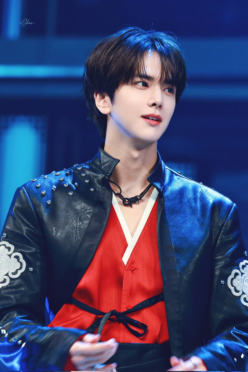 KYH_Global's tweet image. 251231 MBC Gayo Daejejeon #YOUNGHOON

cr. 16Shaw_ (weibo)
더보이즈 영훈 #더보이즈 #영훈 #THEBOYZ #더보이즈영훈 🍞