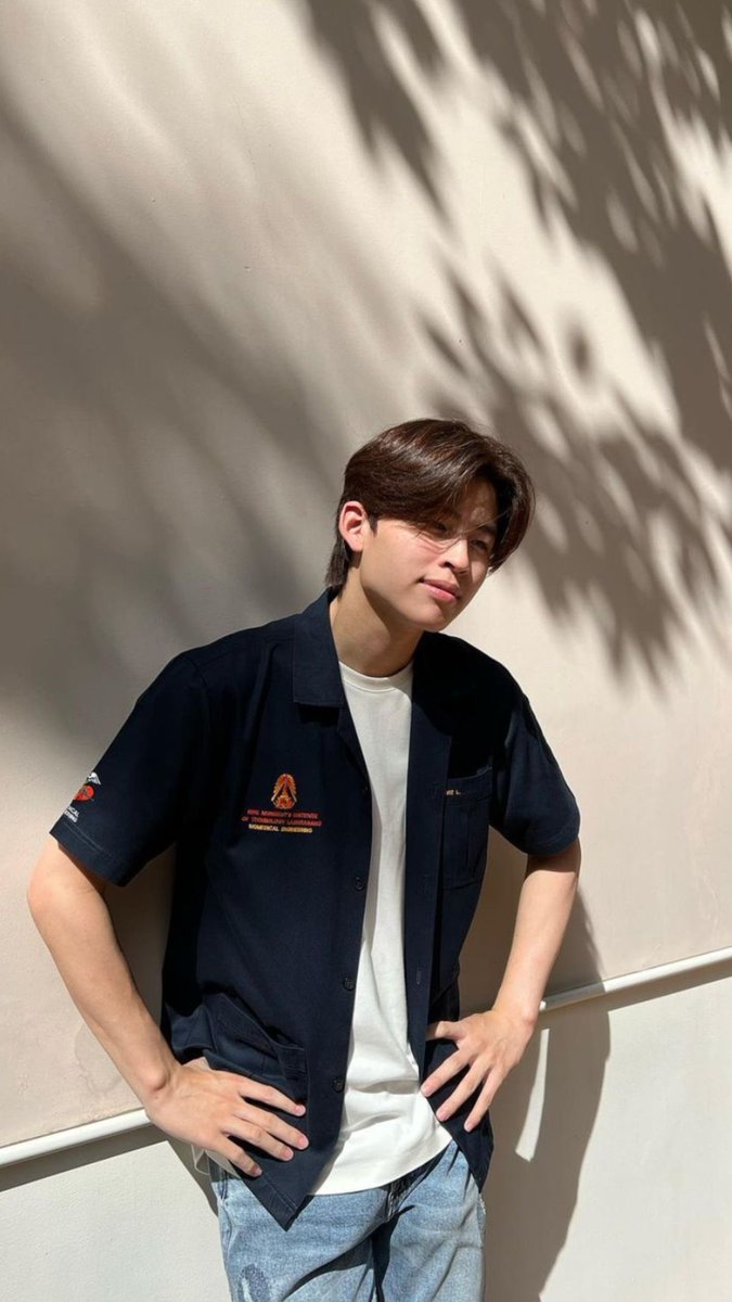 little_ploypp's tweet image. ปอนด์ ณราวิชญ์ หน้าสดไม่เซ็ทผมคือเดอะเบส ยกให้เป็นที่หนึ่งในใจ