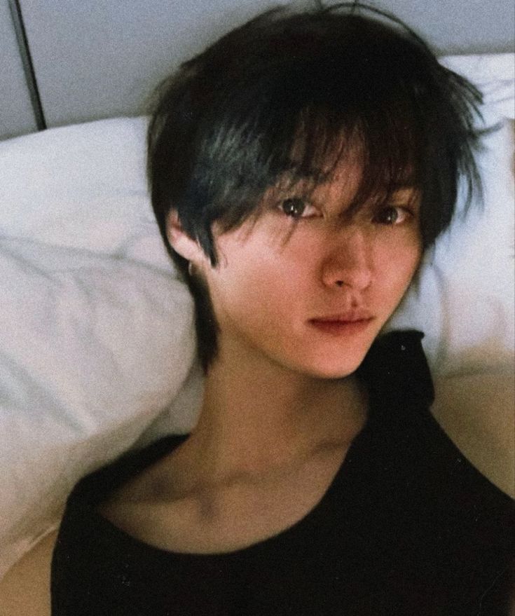 3vaenism's tweet photo. hi yall it's shell, i've been inactive for a while so im looking for new moots

⭑ she/her, legal    
⭑ not new to #stantwt #kpoptwt      
⭑ stan: stray kids (mostly), ateez,       enhypen, seventeen, cortis 
⭑ any fandom is welcomed  ᵎᵎ      

♡/⟳ to be moots &amp; to spread https://t.co/j8gr92nExG