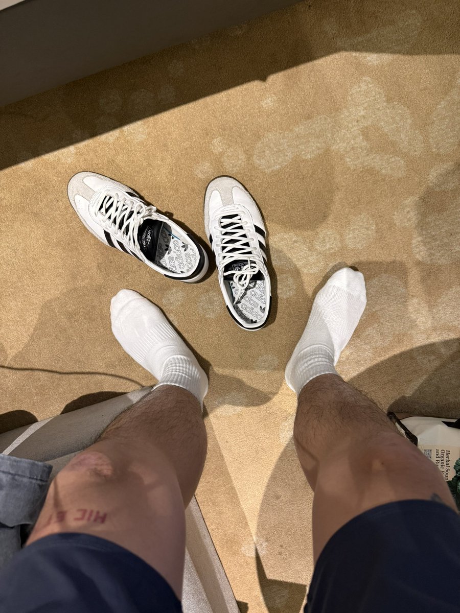 直男离异带俩娃 tweet media