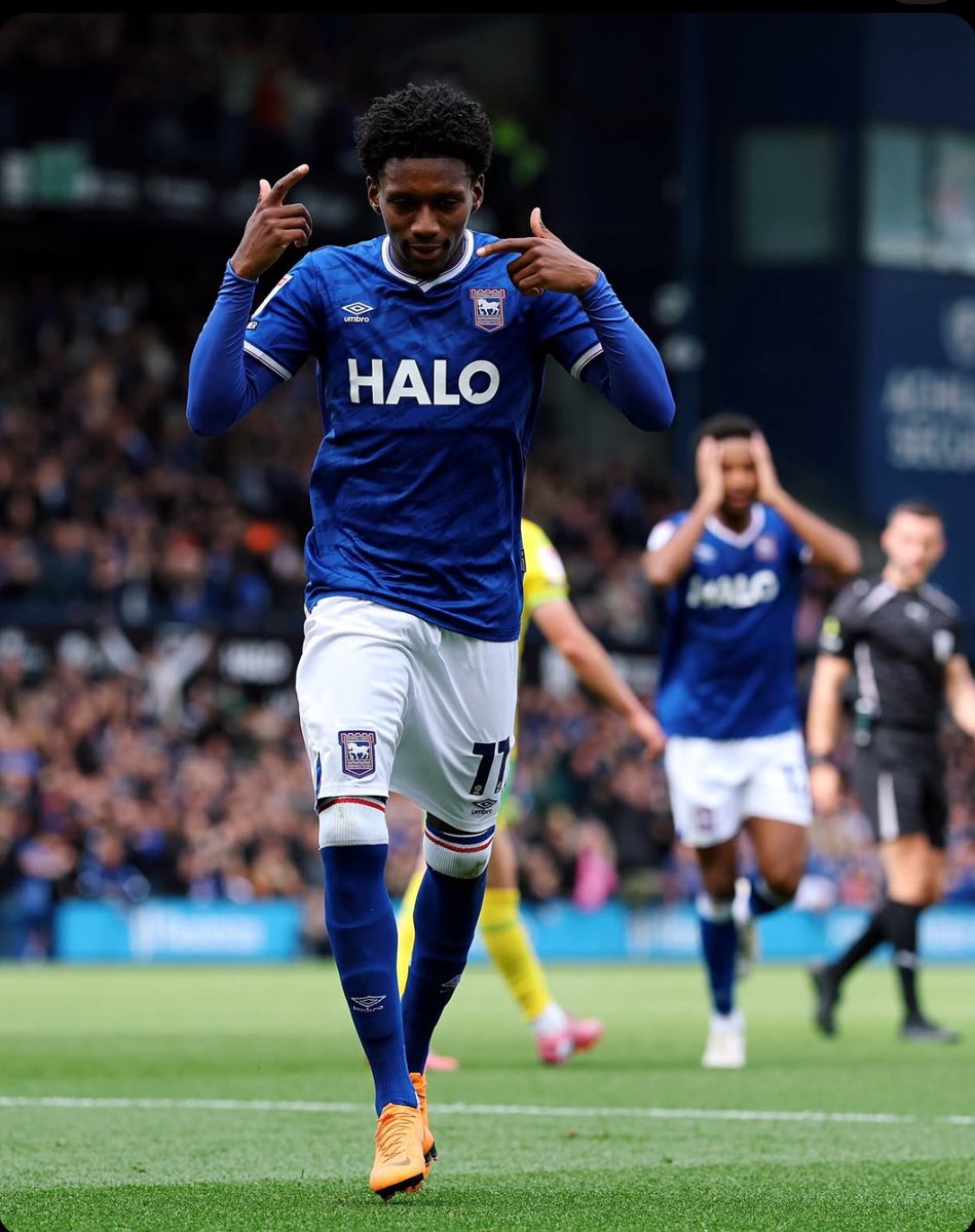 Talkcherries_afcb tweet media