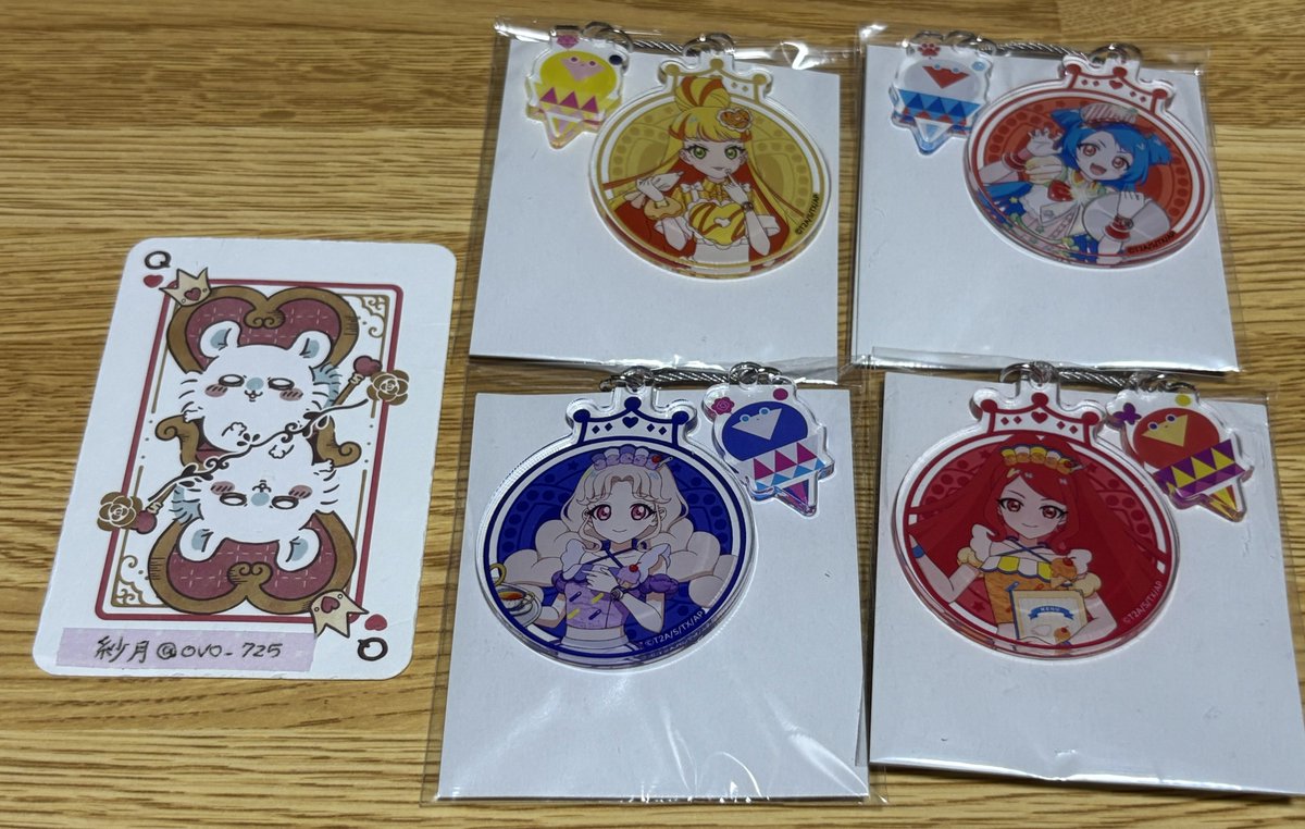 交換】ひみつのアイプリ アモカフェ AMOカフェ コラボカフェ 缶バッジ