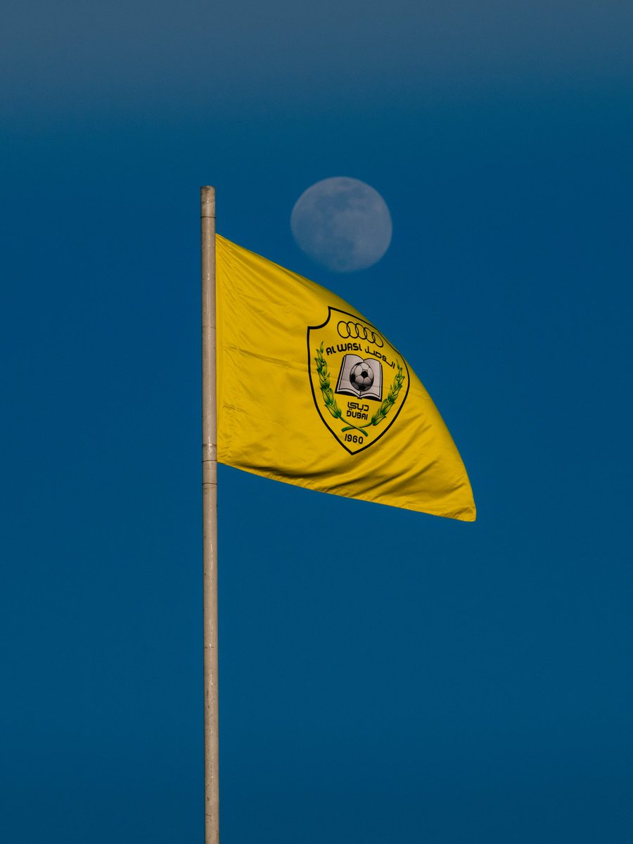AlWaslSC's tweet photo. قــمــر… ووصــل 🌖💛

🟡 #الوصل | #ALWASL https://t.co/2Q87dhIqzR