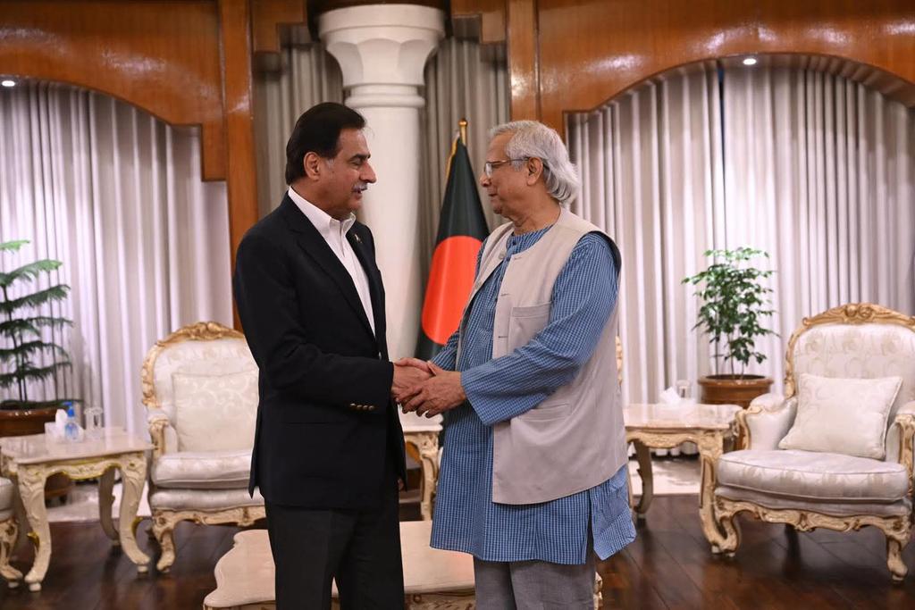 SAARC Spirit is Alive, Professor Yunus Tells Visiting South Asian Dignitaries

DHAKA, January 1, 2026: Chief Adviser Professor Muhammad Yunus on Thursday said that “the SAARC spirit is alive and well,” citing the strong presence and solidarity shown by South Asian nations at the