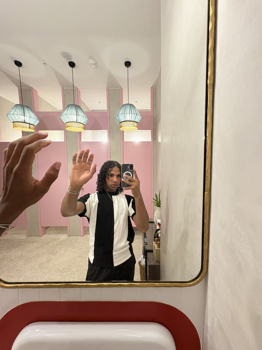 Feliz año 2026. 😍🎆🥂